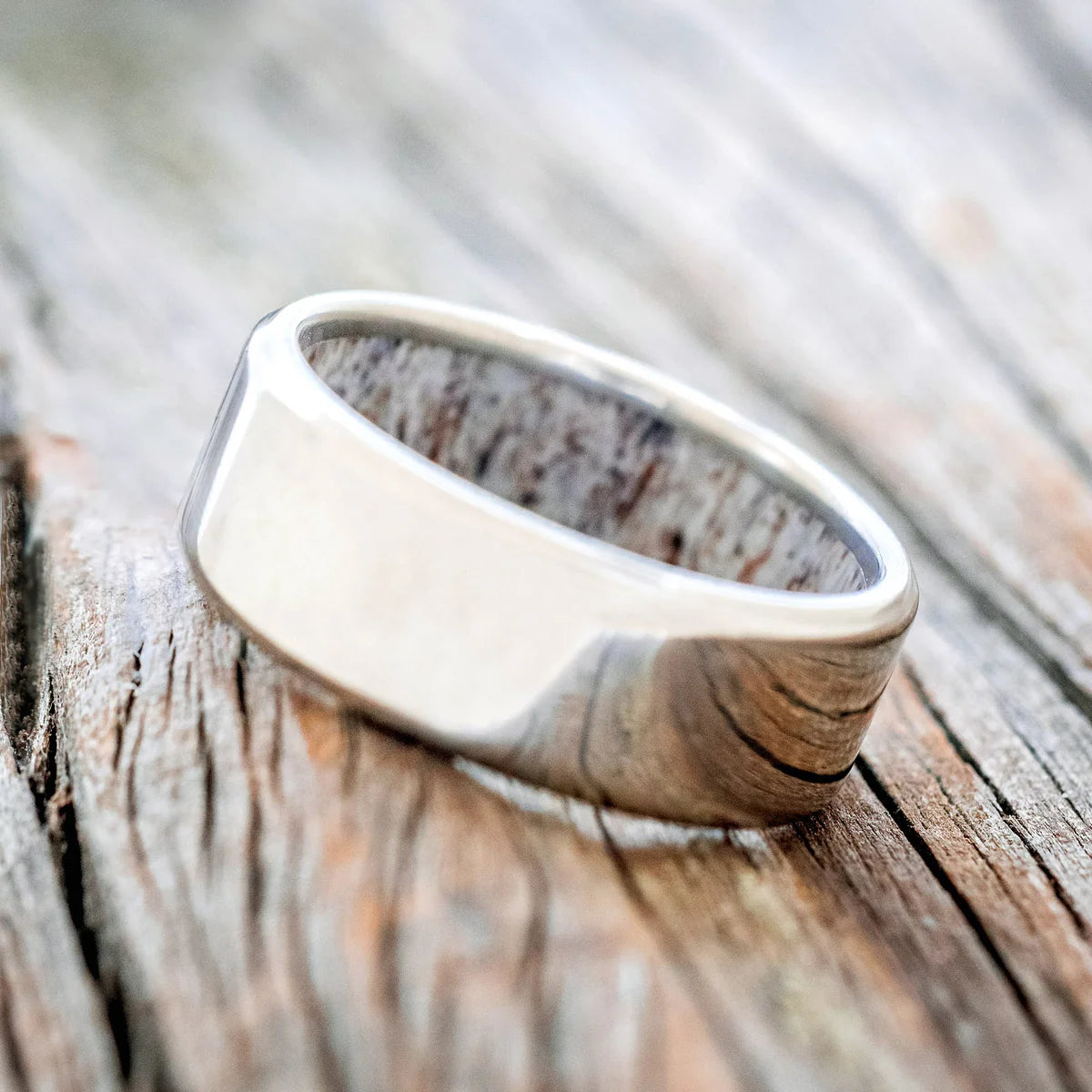 "Hyperion" - Antler Lined Wedding Band - Titanium (8mm) - Size 9 1/2