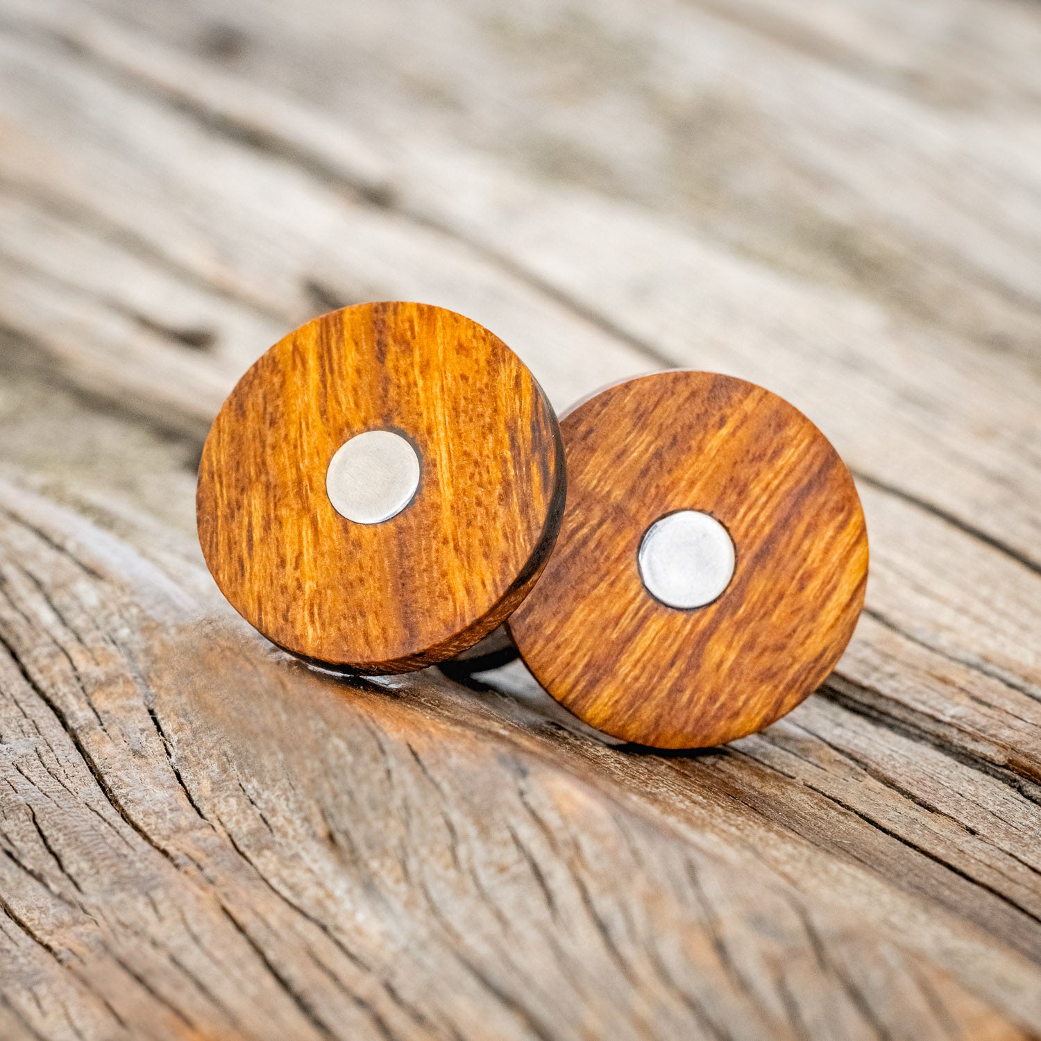 WOOD TOPPED CUFFLINKS W/ TITANIUM BASES-2