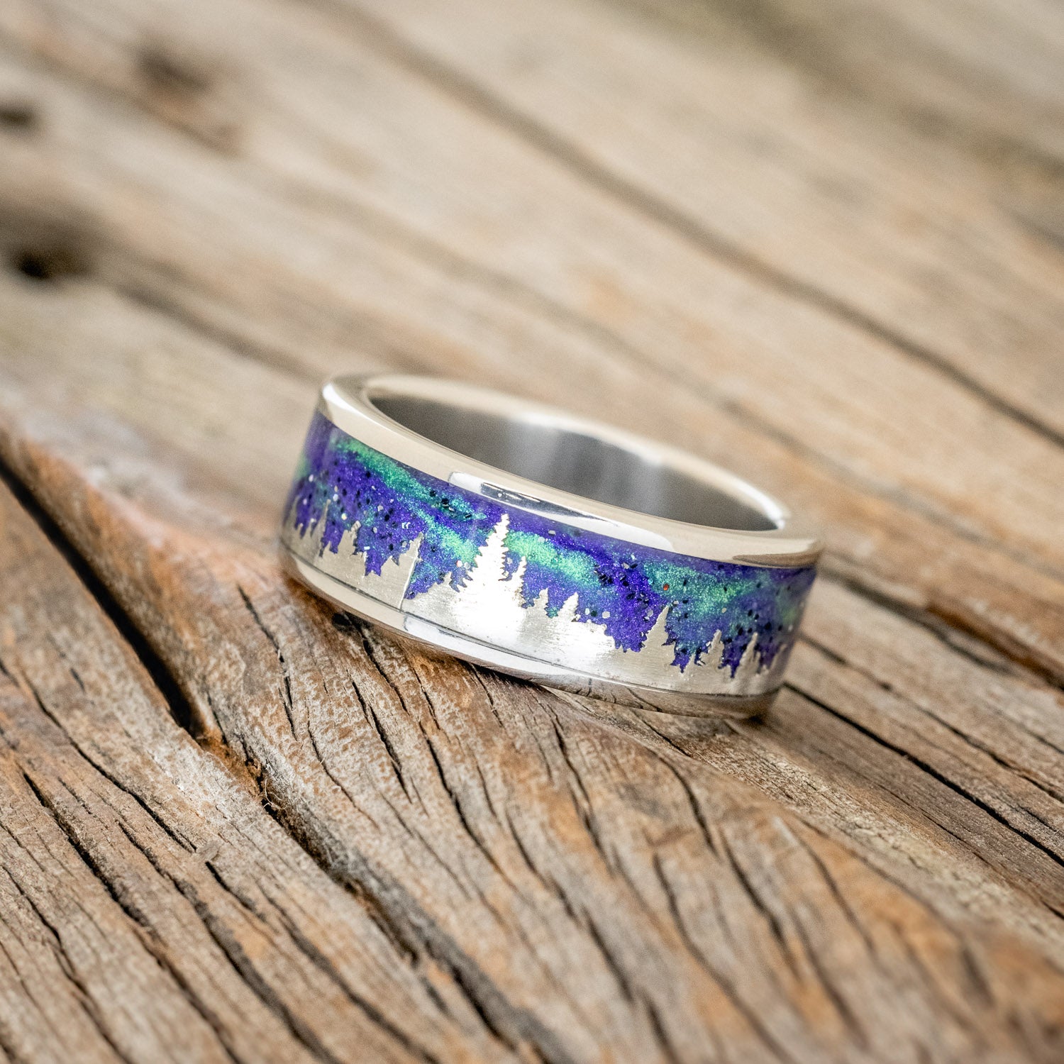 "BOREALIS" - SILVER TREES ENGRAVED WEDDING RING WITH GLOW IN THE DARK NORTHERN LIGHTS-5