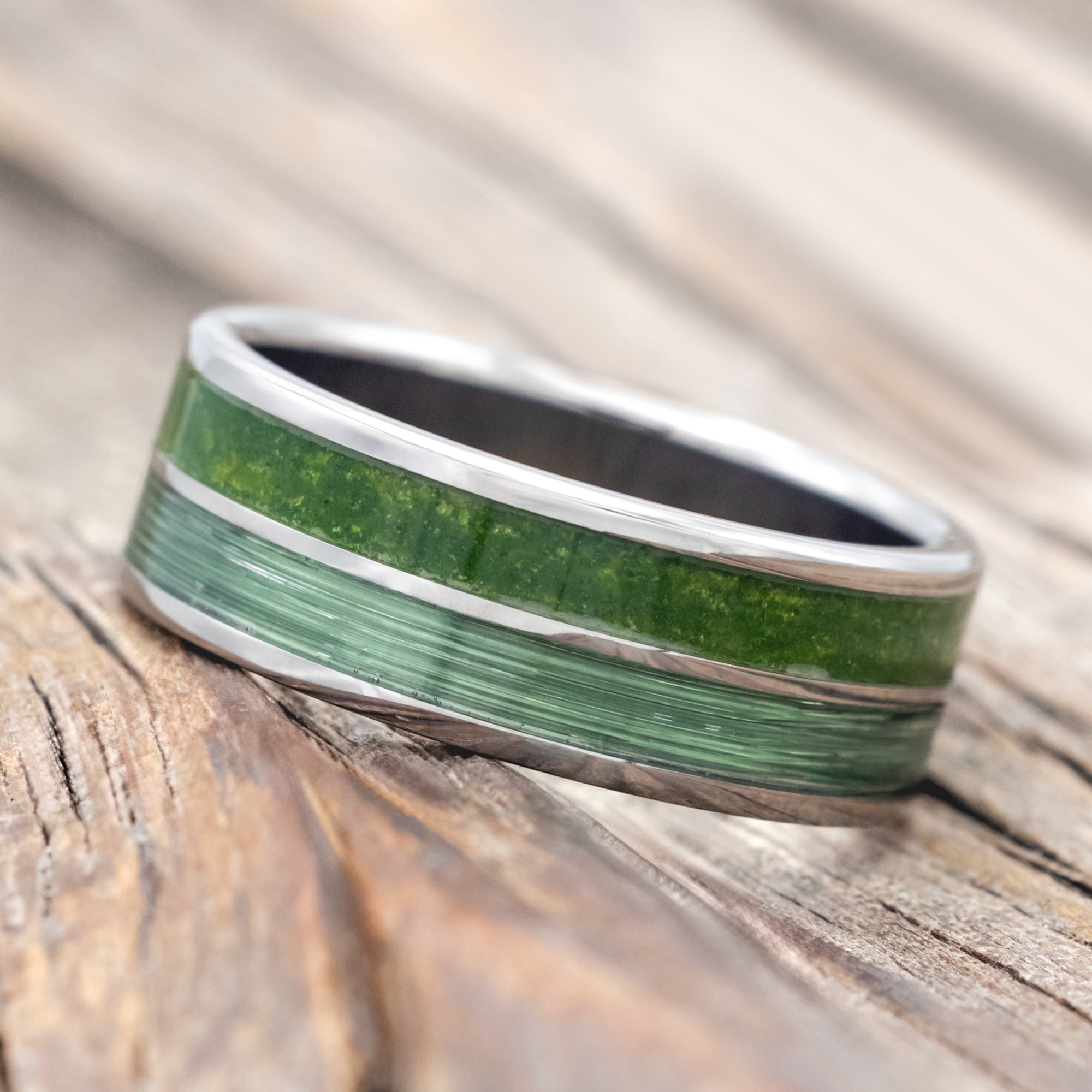 "DYAD" - MOSS & FISHING LINE WEDDING BAND-Staghead Designs