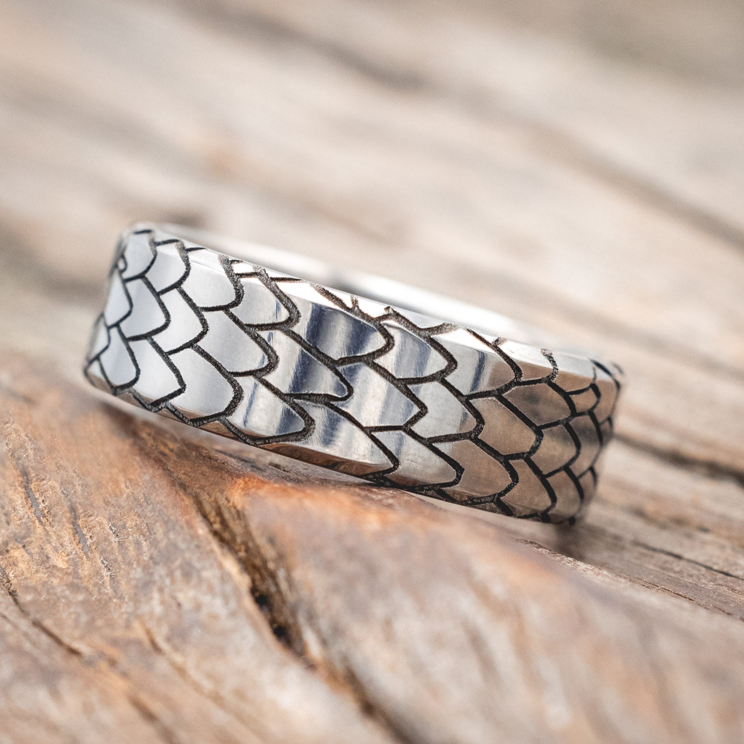 "ECHO" - CUSTOM EMBOSSED DRAGON SCALE WEDDING RING-Staghead Designs