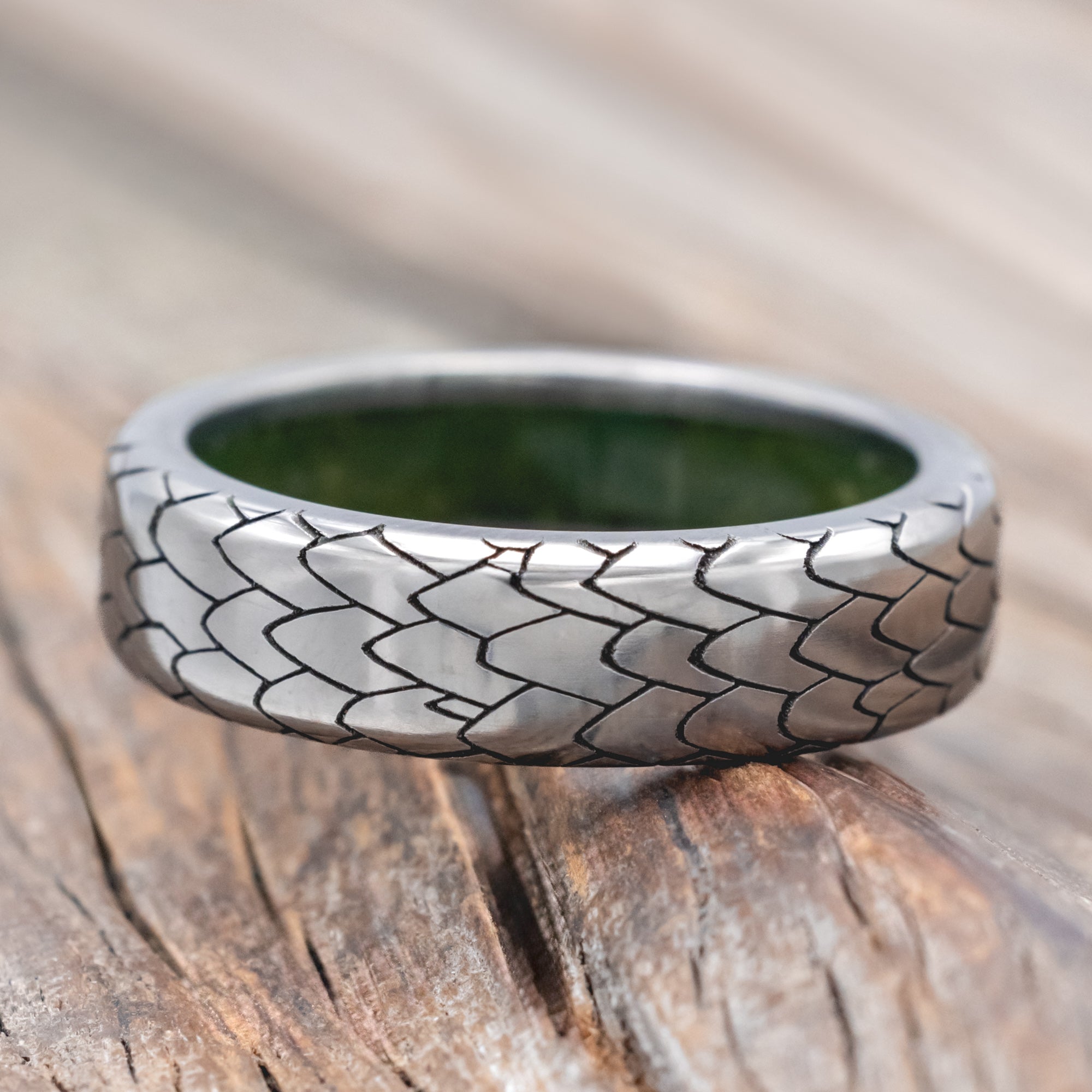 "ECHO" - DRAGON SCALE WEDDING RING FEATURING A MOSS LINED BAND-Staghead Designs