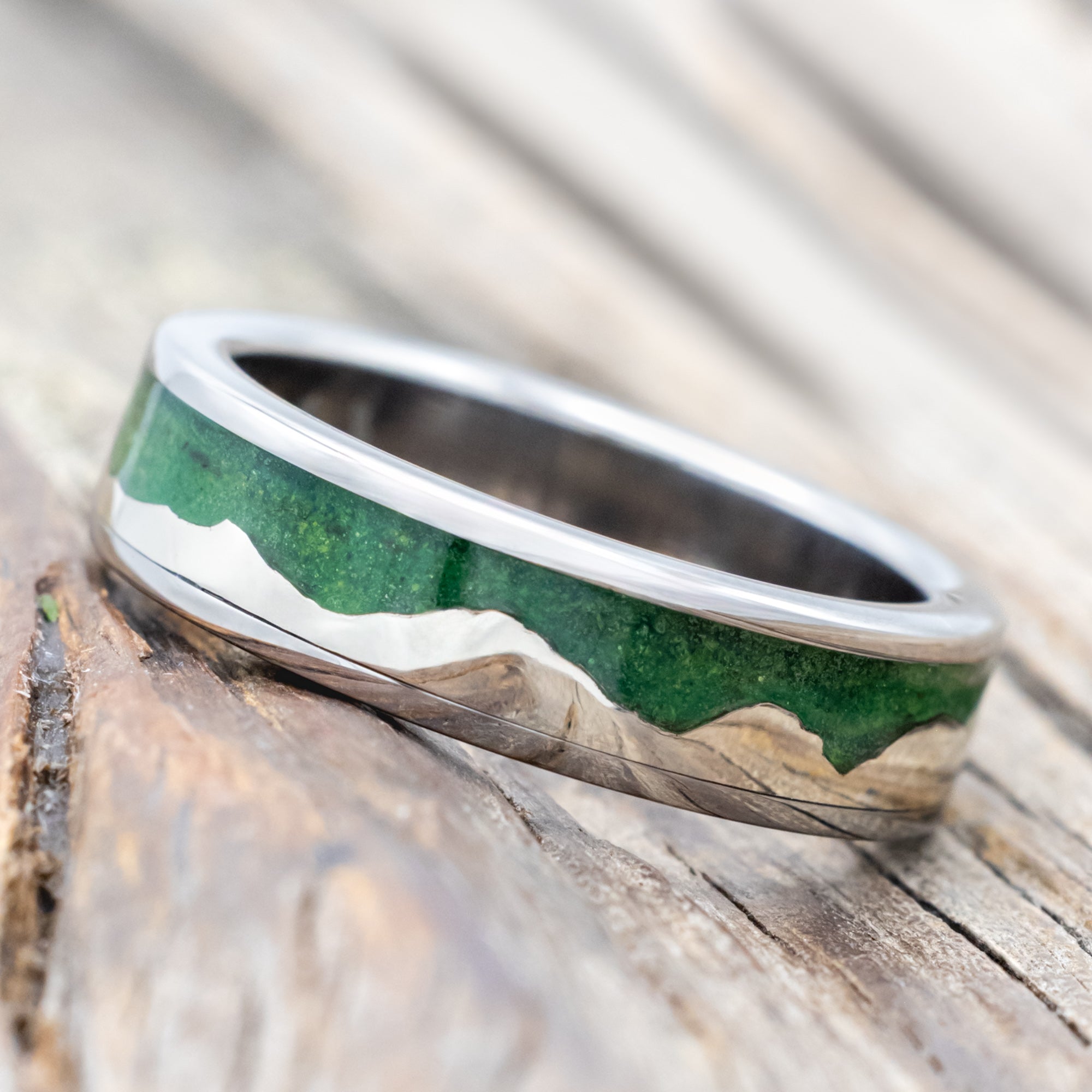 "HELIOS" - MOSS & 14K GOLD MOUNTAIN RANGE WEDDING BAND-Staghead Designs