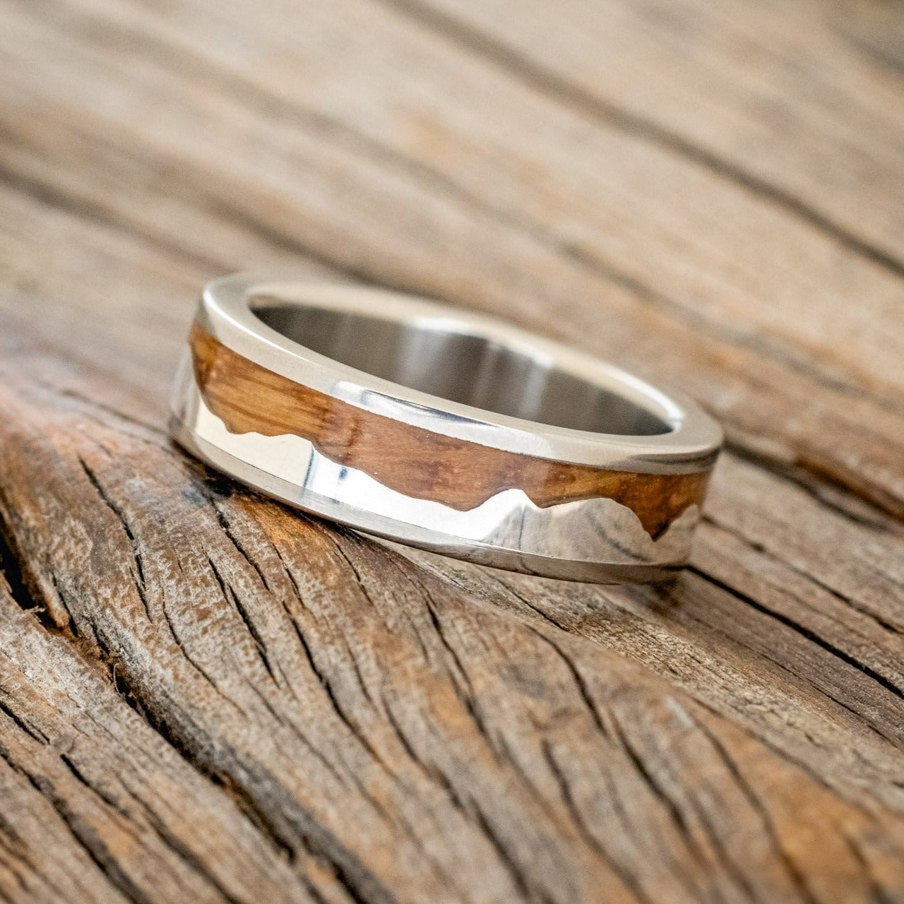 "HELIOS" - SILVER MOUNTAIN RANGE WEDDING BAND-Staghead Designs