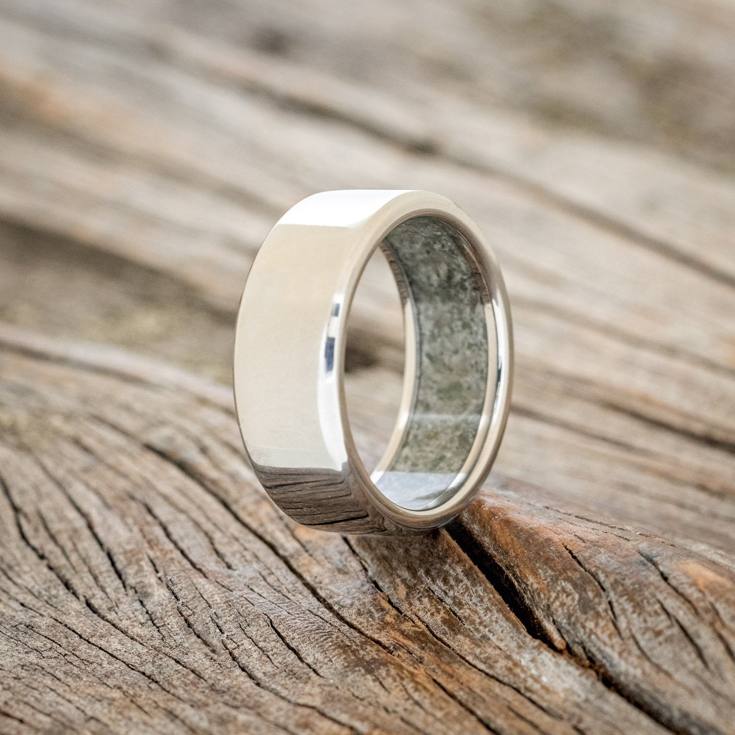 MATCHING SET OF CRUSHED MOSS AGATE LINED WEDDING BANDS-2