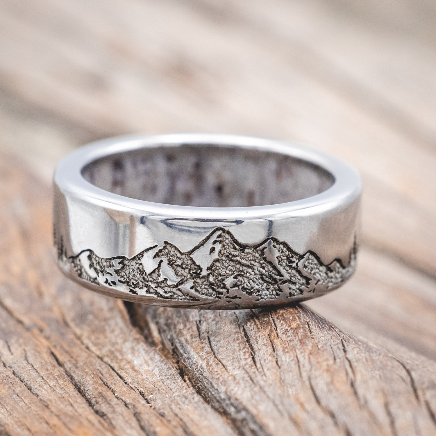 "ROSS" - MOUNTAIN & FOREST ENGRAVED WEDDING BAND WITH CUSTOM LINING-Staghead Designs
