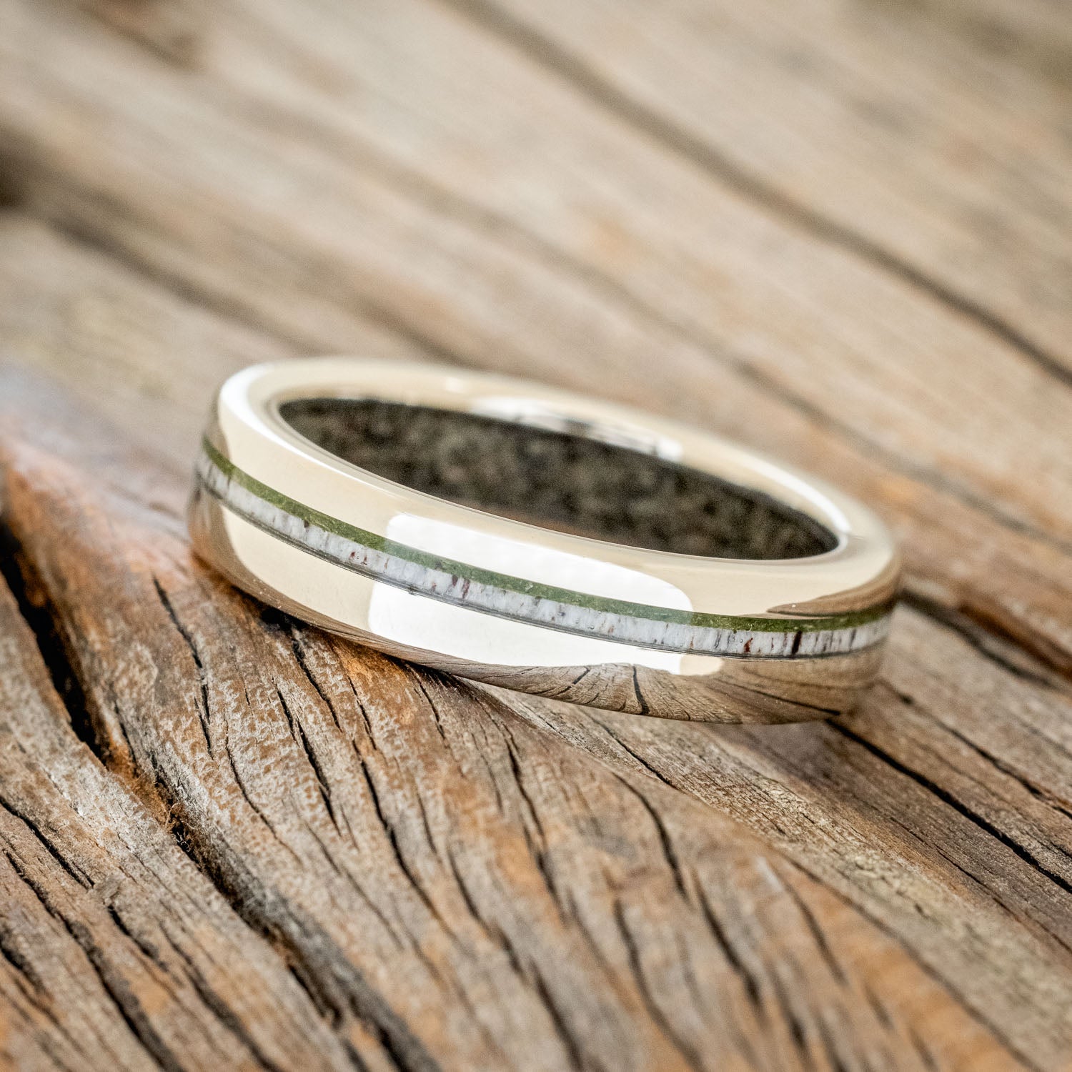 "VERTIGO" - MOSS & ANTLER INLAYS WITH SAND LINING WEDDING RING-2