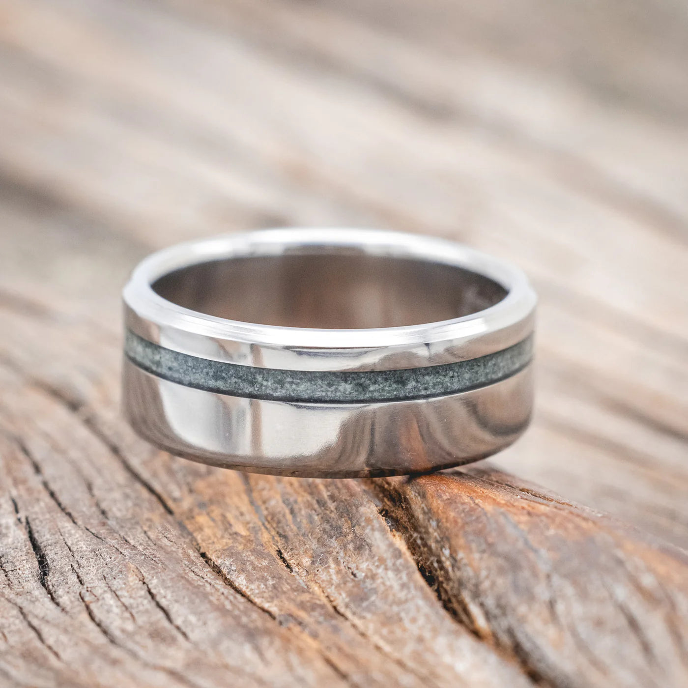 "VERTIGO" - MOSS AGATE WEDDING BAND - TITANIUM - SIZE 7 1/4-Staghead Designs