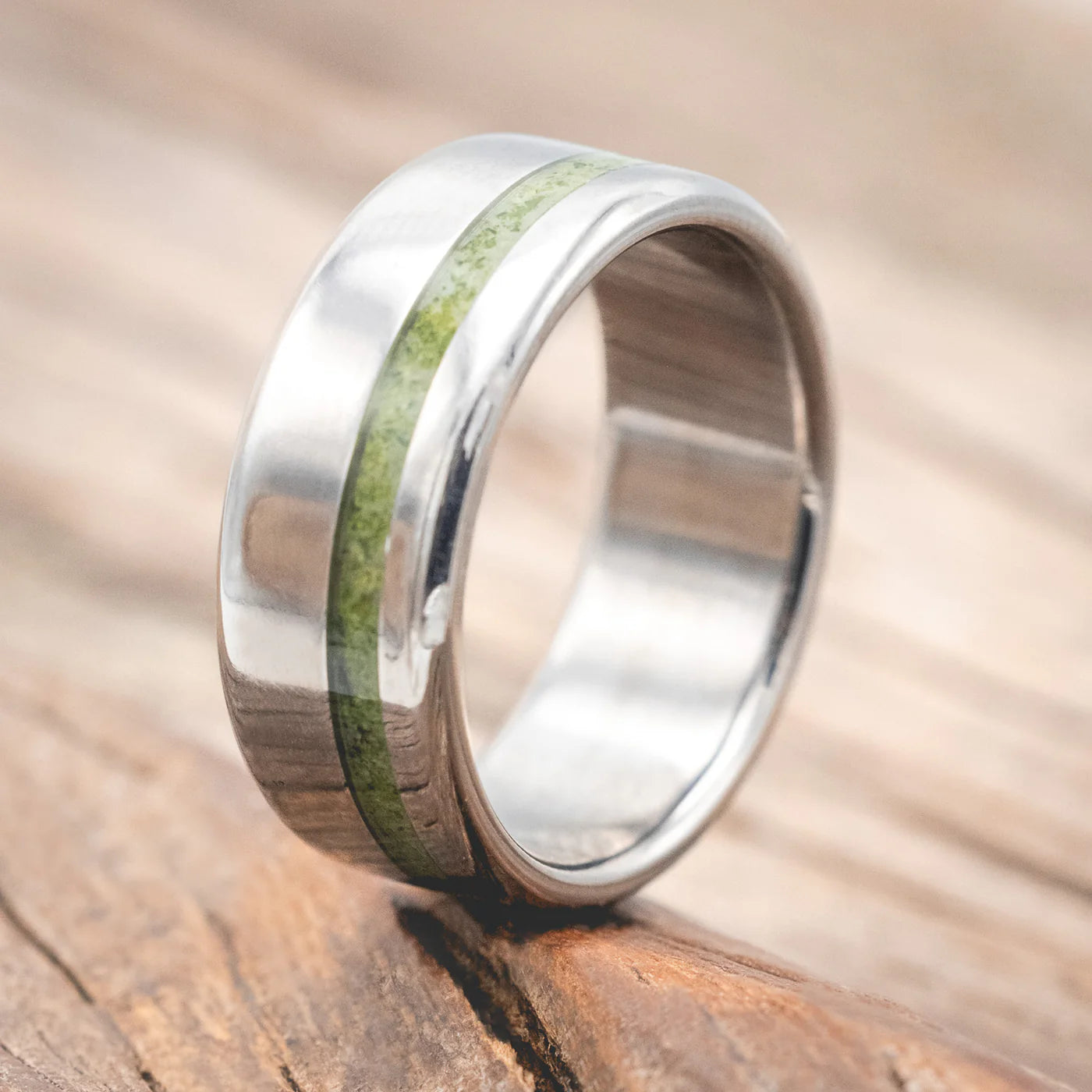 "VERTIGO" - WEDDING BAND WITH NATURAL MOSS INLAY - TITANIUM - SIZE 8 1/2-Staghead Designs