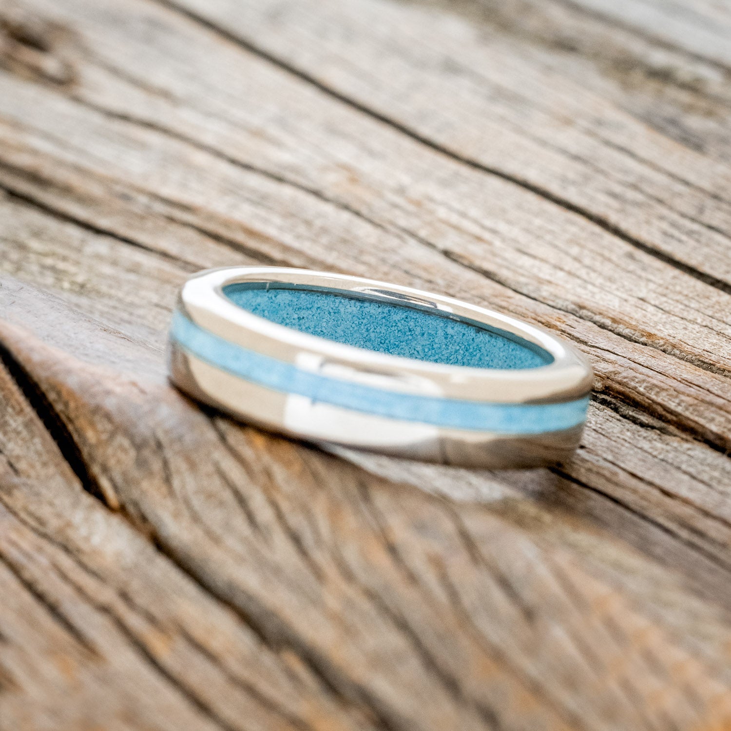 "VERTIGO" - TURQUOISE WEDDING RING FEATURING A TURQUOISE LINED BAND-5
