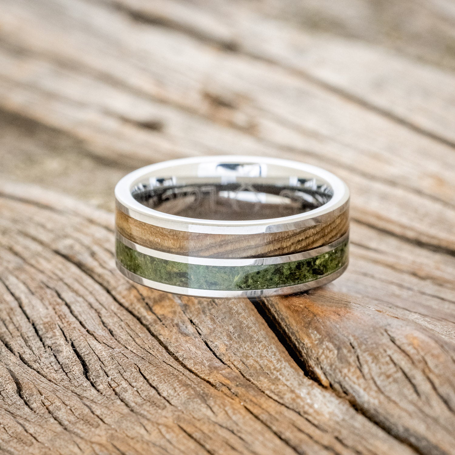 "DYAD" - MOSS & DRIFTWOOD WEDDING BAND-6