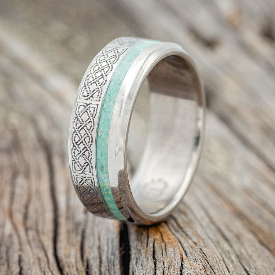 "VERTIGO" - CELTIC SAILOR'S KNOT ENGRAVED WITH MALACHITE & OPAL MIX WEDDING RING-1