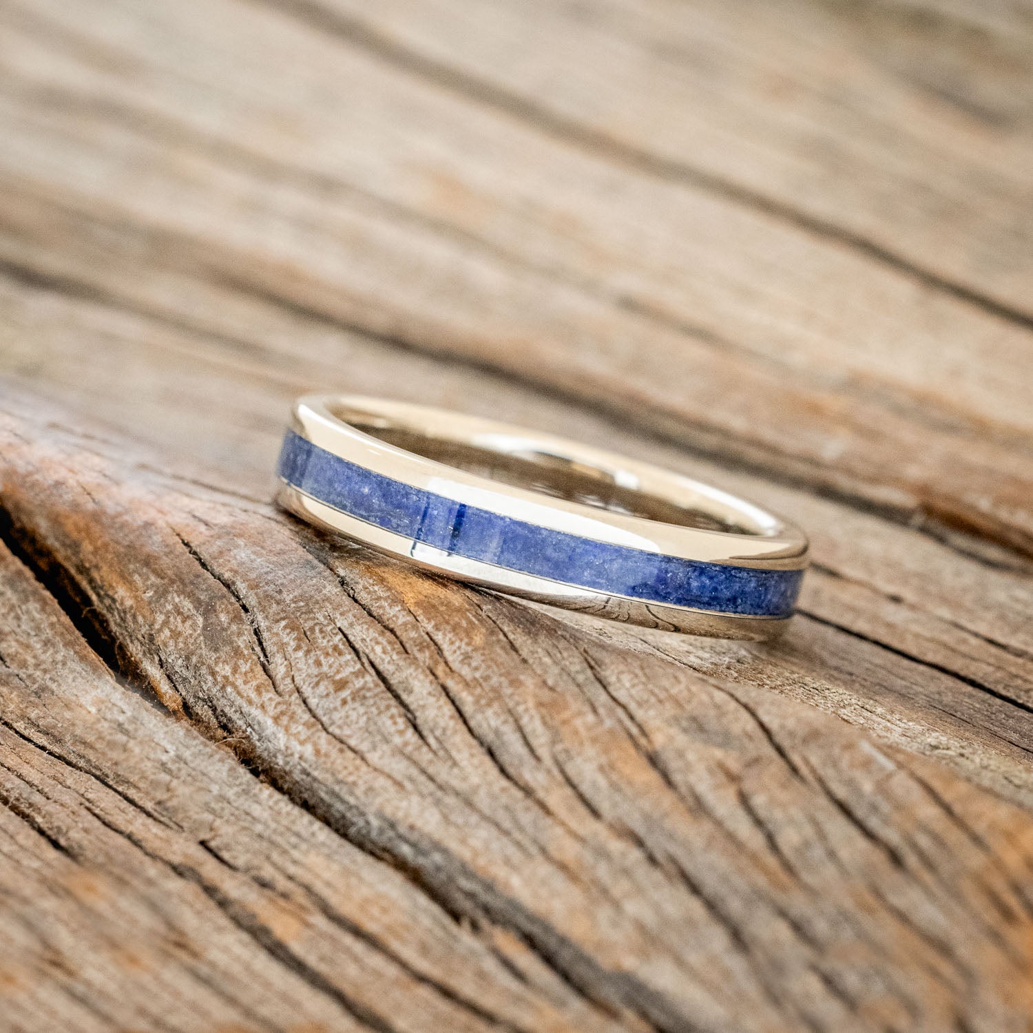 "PERENNA" - LAPIS LAZULI 14K GOLD STACKING BAND-5