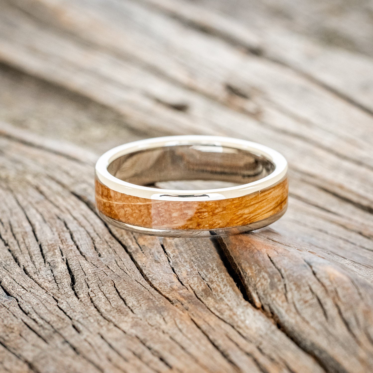"RAINIER" - WHISKEY BARREL OAK WEDDING RING-3