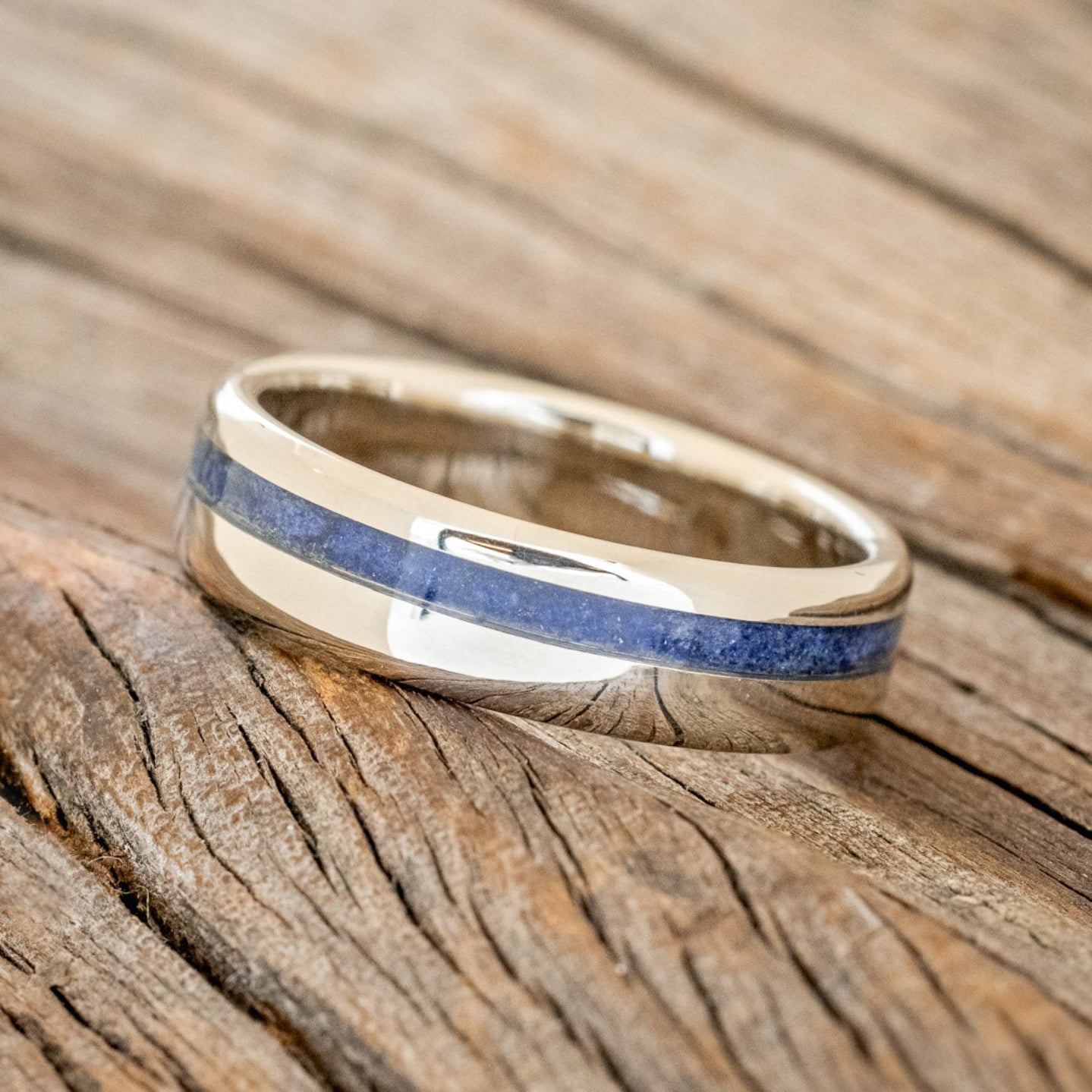 "VERTIGO" - LAPIS LAZULI WEDDING BAND-2
