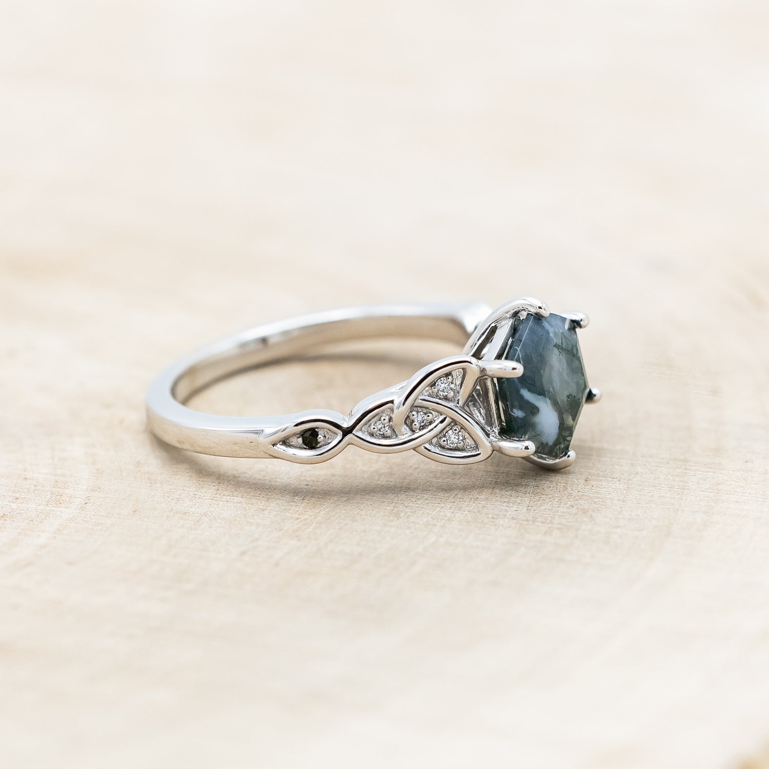"AIFE" - CELTIC KNOT HEXAGON MOSS AGATE ENGAGEMENT RING & TRACER-Staghead Designs