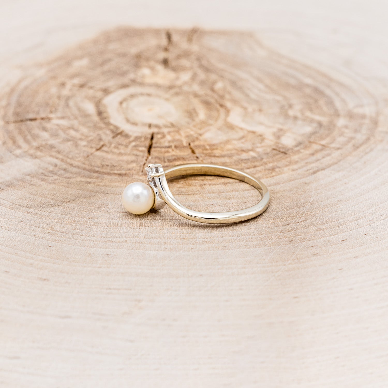 ROUND CUT AKOYA PEARL ENGAGEMENT RING WITH A DIAMOND ACCENT-Staghead Designs