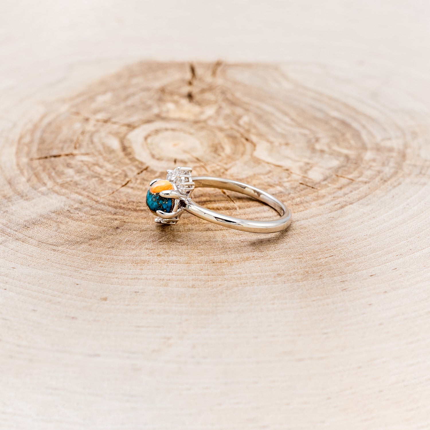 "AURAE" - ROUND CUT SPINY OYSTER TURQUOISE ENGAGEMENT RING-3