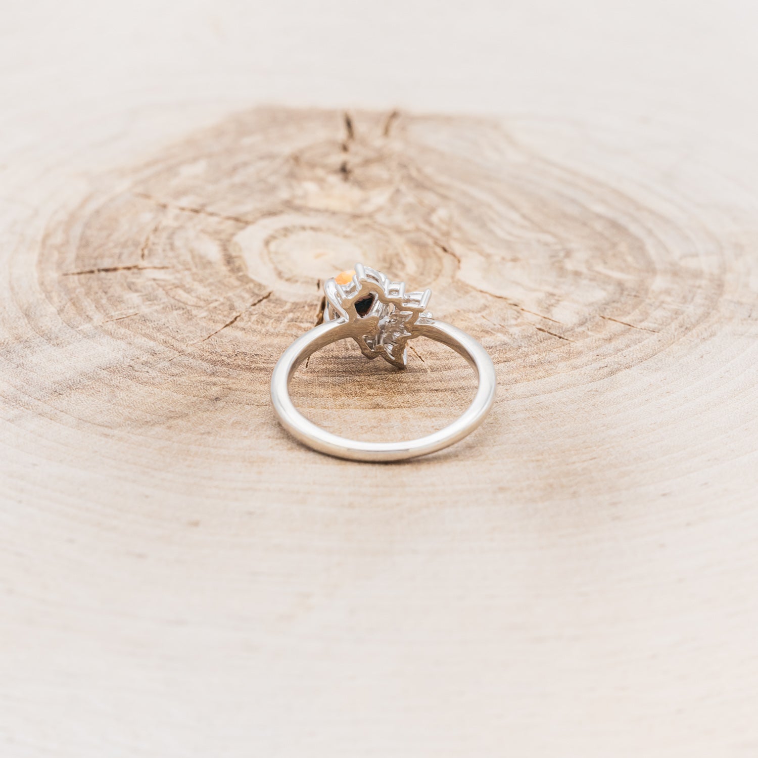 "AURAE" - ROUND CUT SPINY OYSTER TURQUOISE ENGAGEMENT RING-5