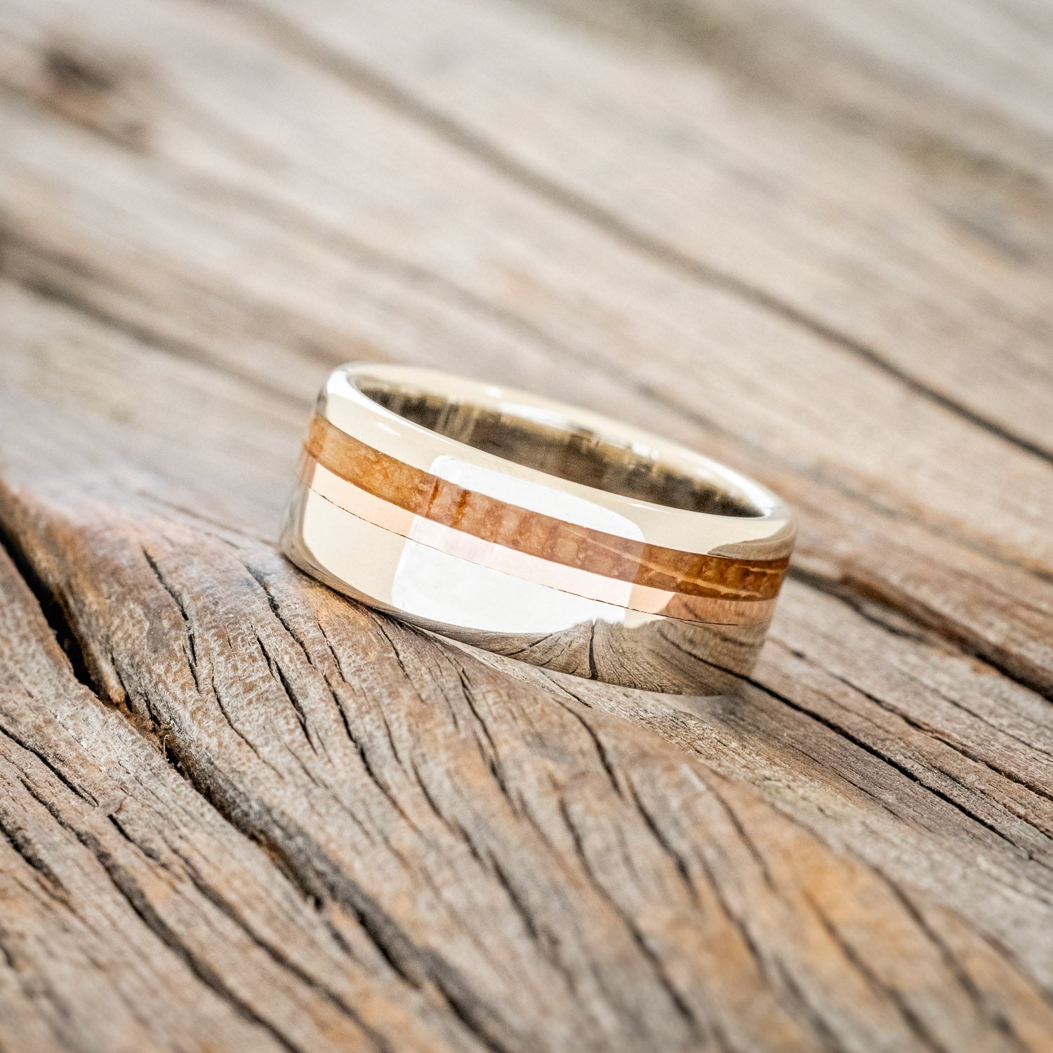 "CASTOR" - WHISKEY BARREL OAK & A 14K GOLD INLAY WEDDING RING-2