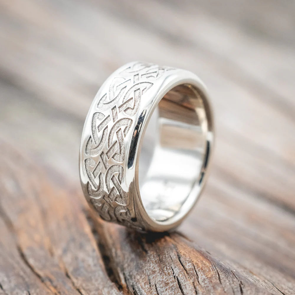 CELTIC LOVE KNOT ENGRAVED WEDDING BAND - 14K WHITE GOLD - SIZE 6-Staghead Designs
