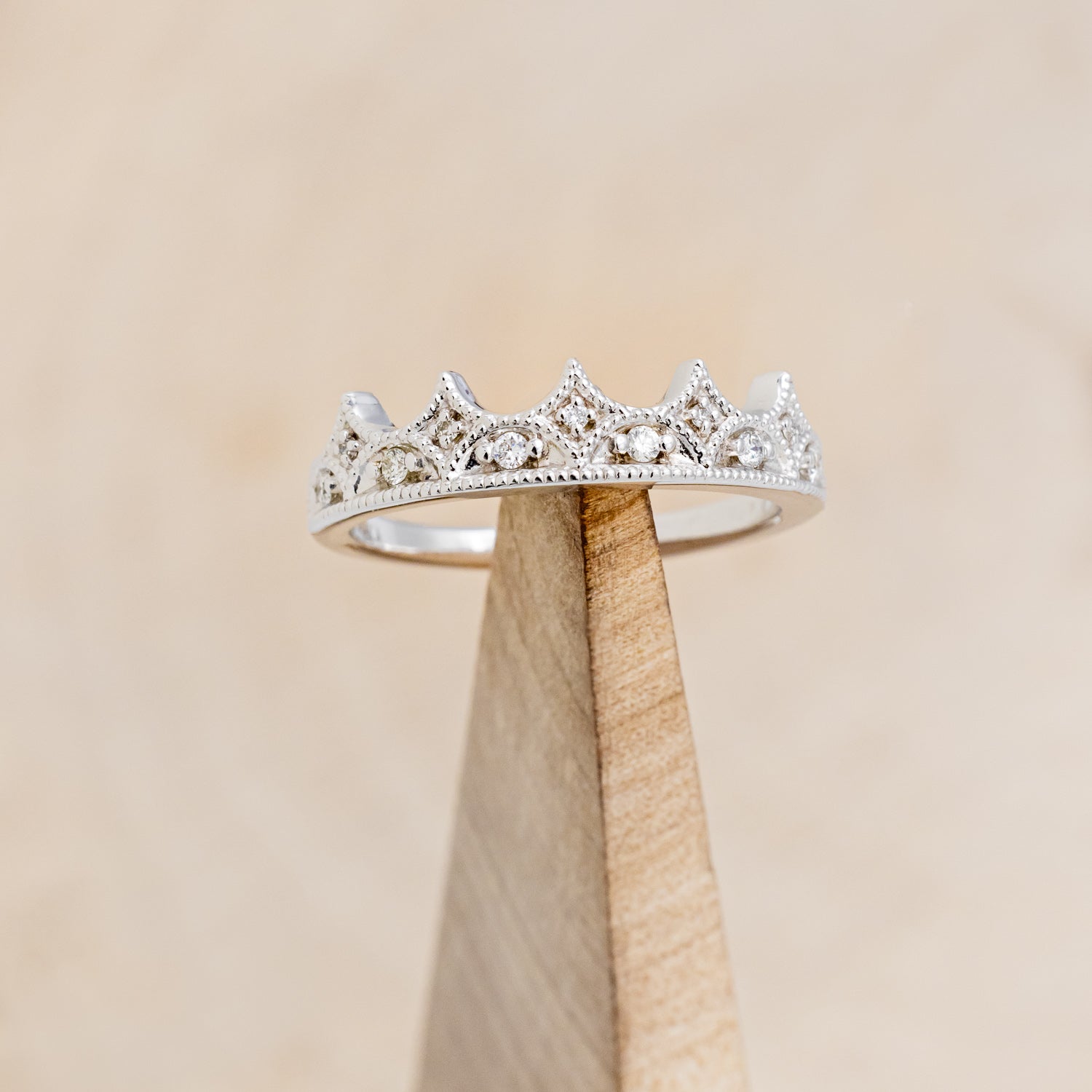 CROWN INSPIRD DIAMOND RING-7