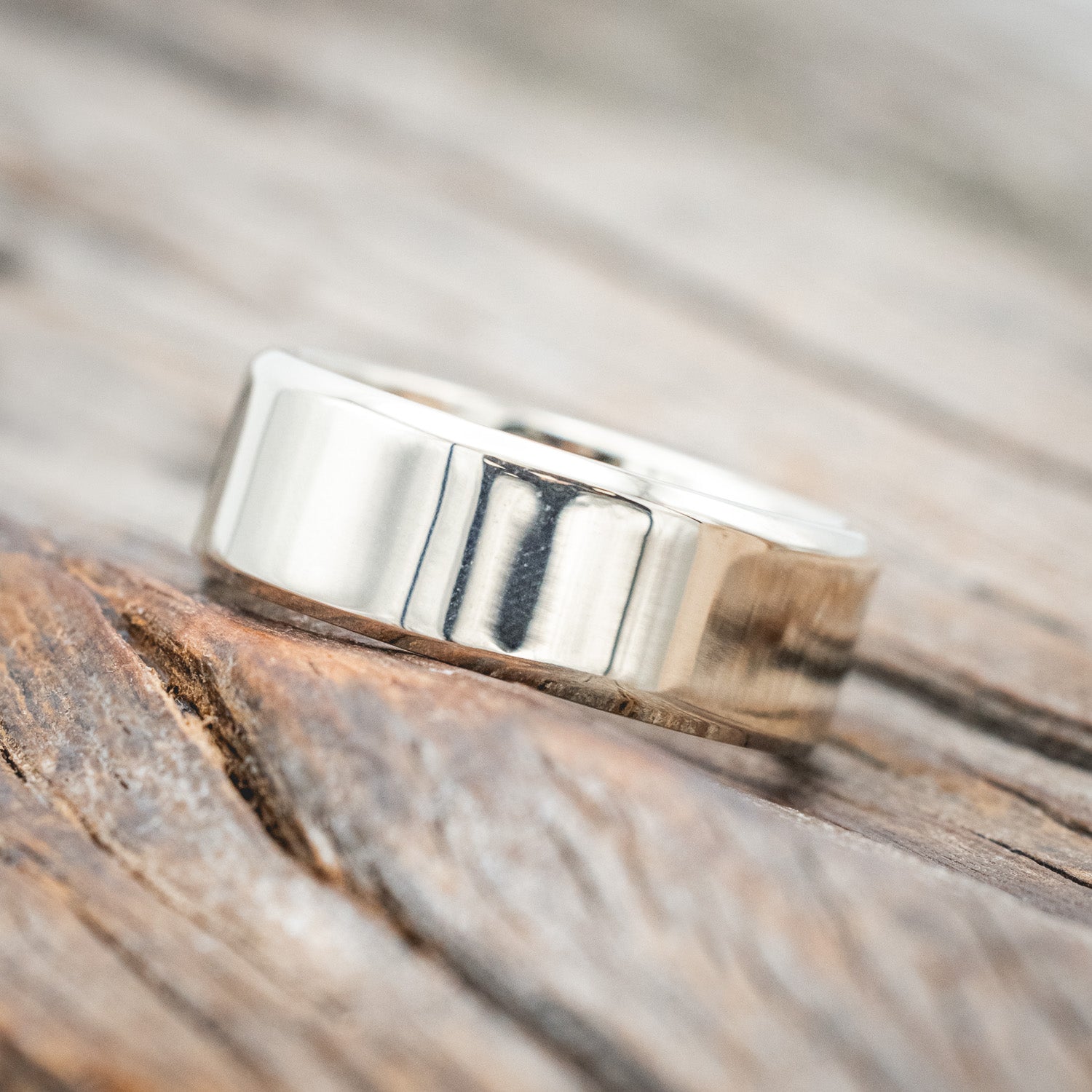CRUSHED MOSS AGATE LINED WEDDING BAND-Staghead Designs