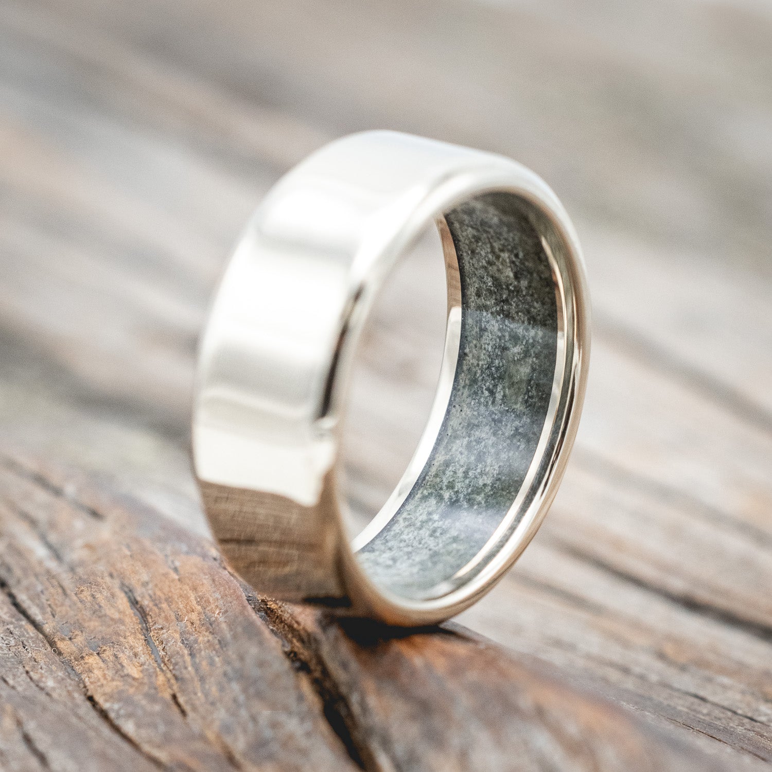 CRUSHED MOSS AGATE LINED WEDDING BAND-Staghead Designs