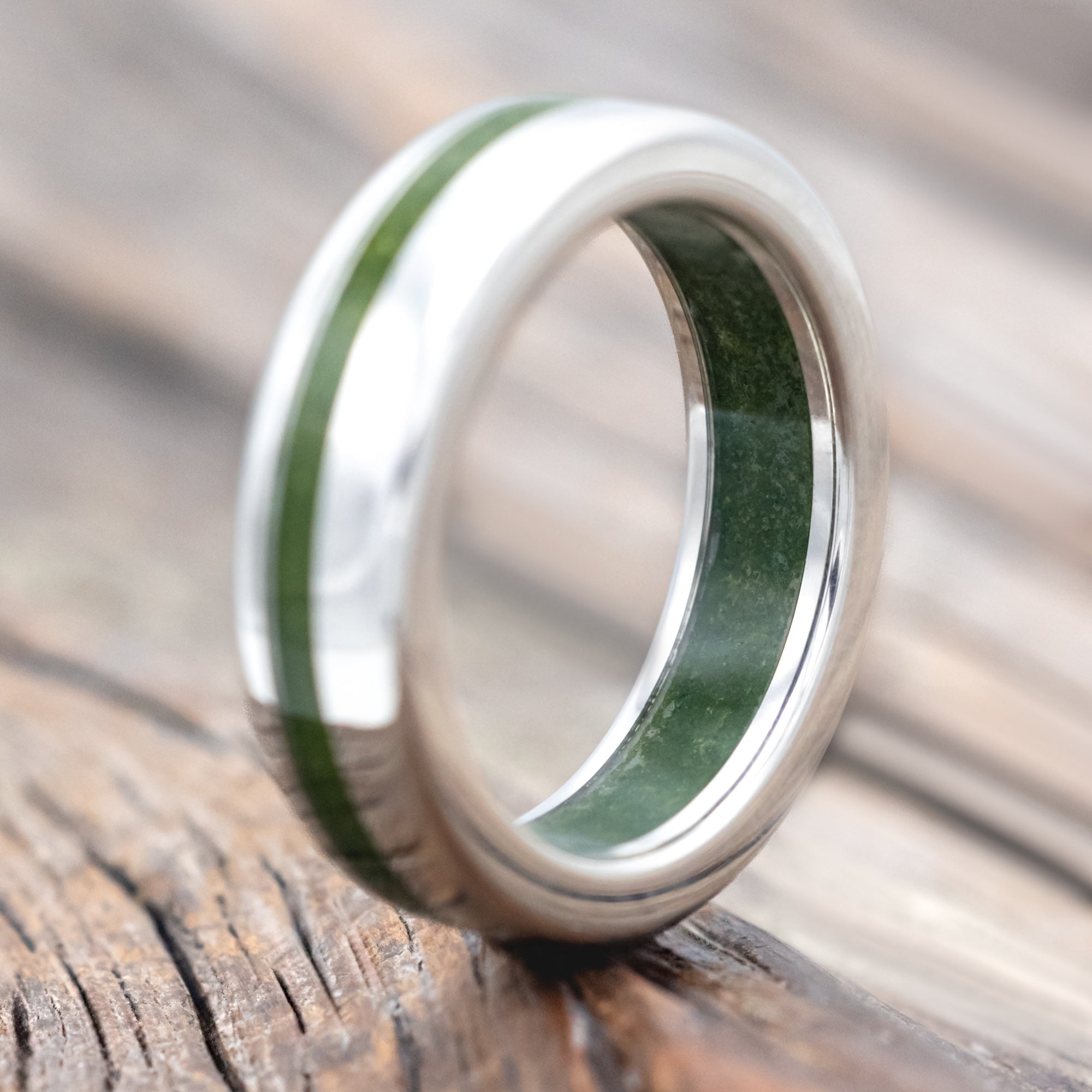 "VERTIGO" - MOSS INLAY & LINING WEDDING RING-Staghead Designs