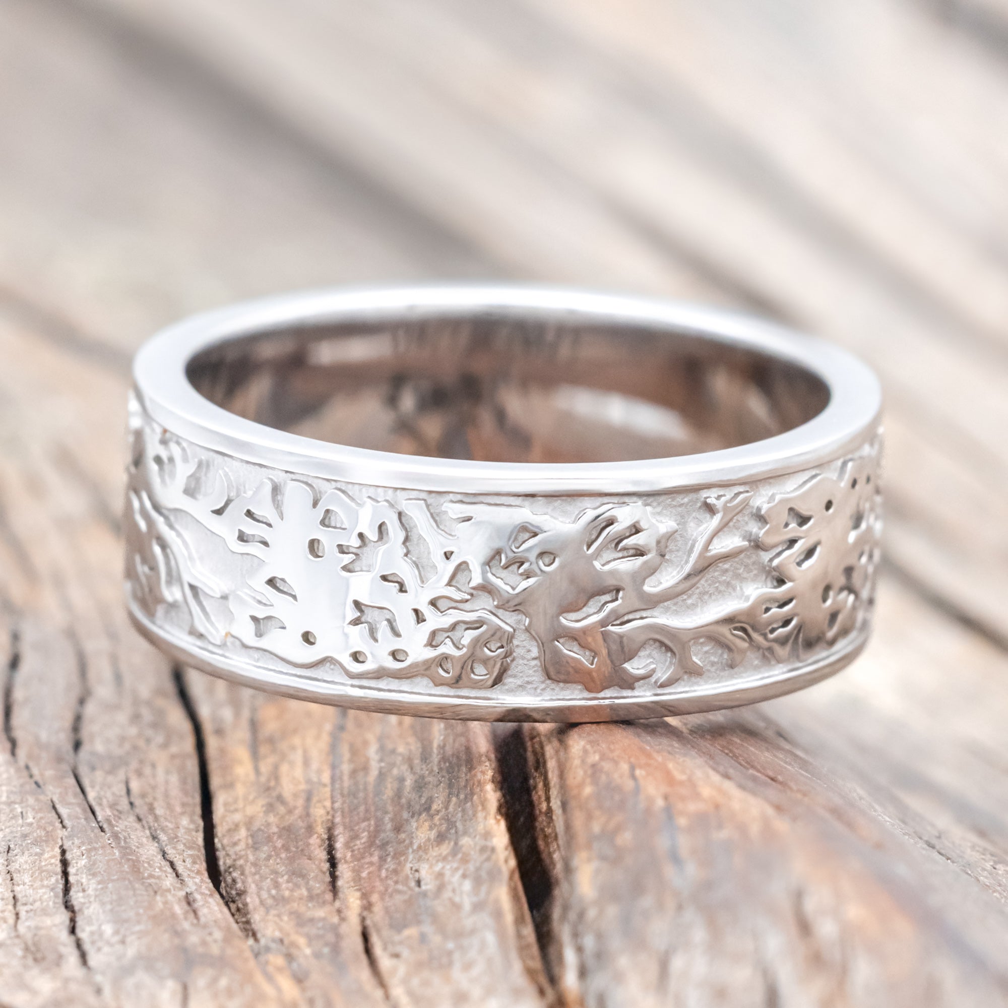 "EUREKA" - CUSTOM ENGRAVED WEDDING BAND FEATURING CALIFORNIA POPPIES-Staghead Designs