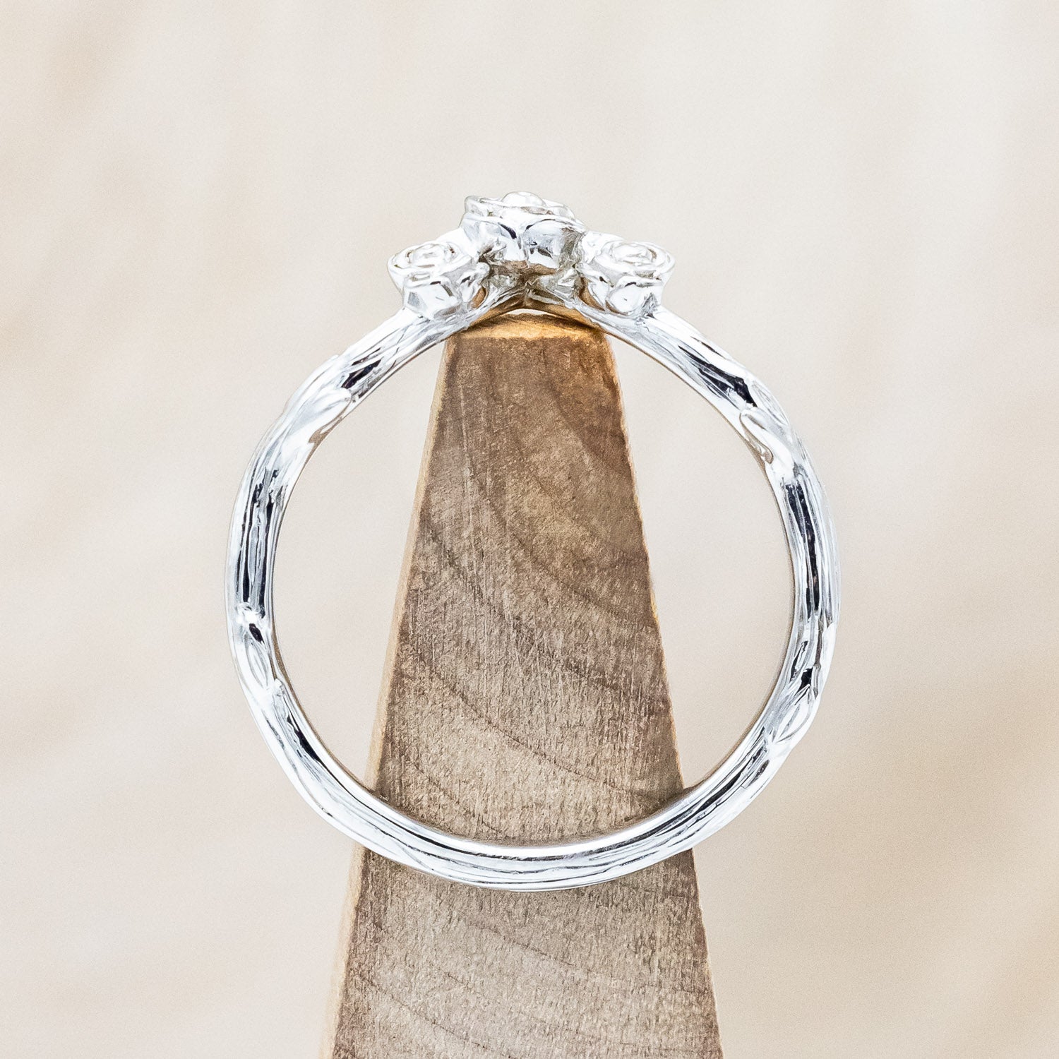 Floral Inspired Women's Tracer