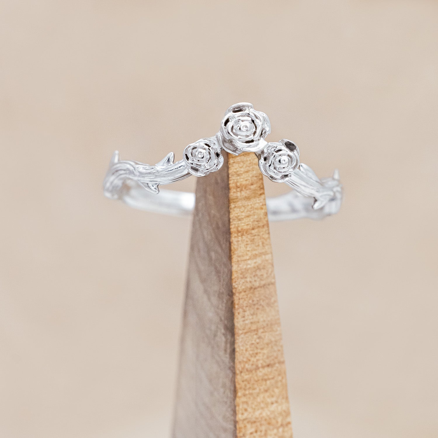 "Harlow" - floral-inspired tracer