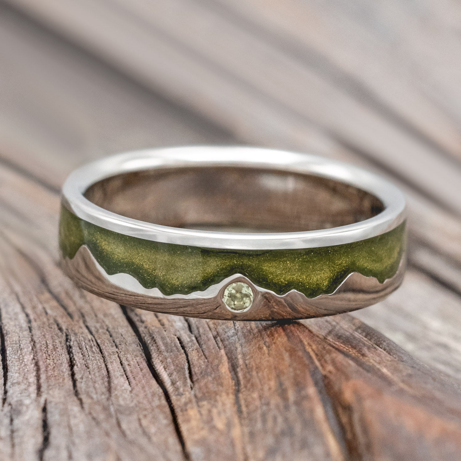 "HELIOS" - MYSTIC MOSS MOUNTAIN RANGE WEDDING RING FEATURING A PERIDOT ACCENT-Staghead Designs