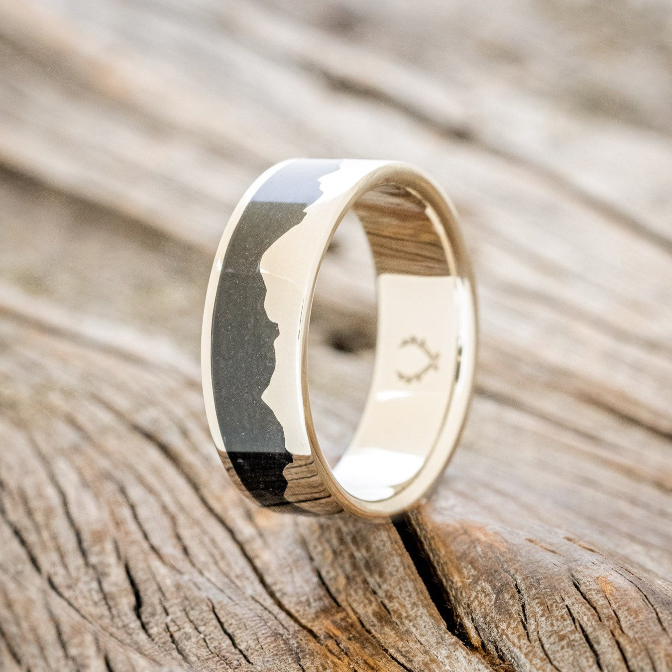 "HELIOS" - MOUNTAIN RANGE WEDDING BAND-Staghead Designs