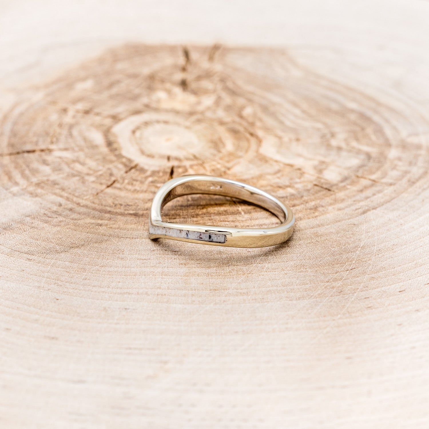 "KIDA" - V-SHAPE STACKING WEDDING BAND WITH ANTLER INLAY-15