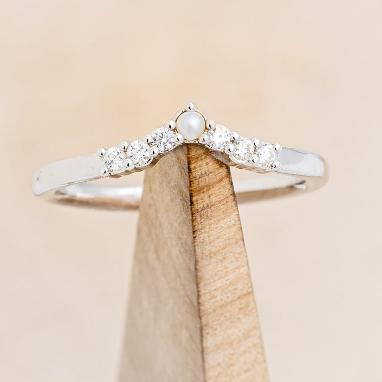 "BIANCA" - BRIDAL SUITE - KITE CUT MOSS AGATE ENGAGEMENT RING WITH PEARLS & DIAMOND ACCENTS-25
