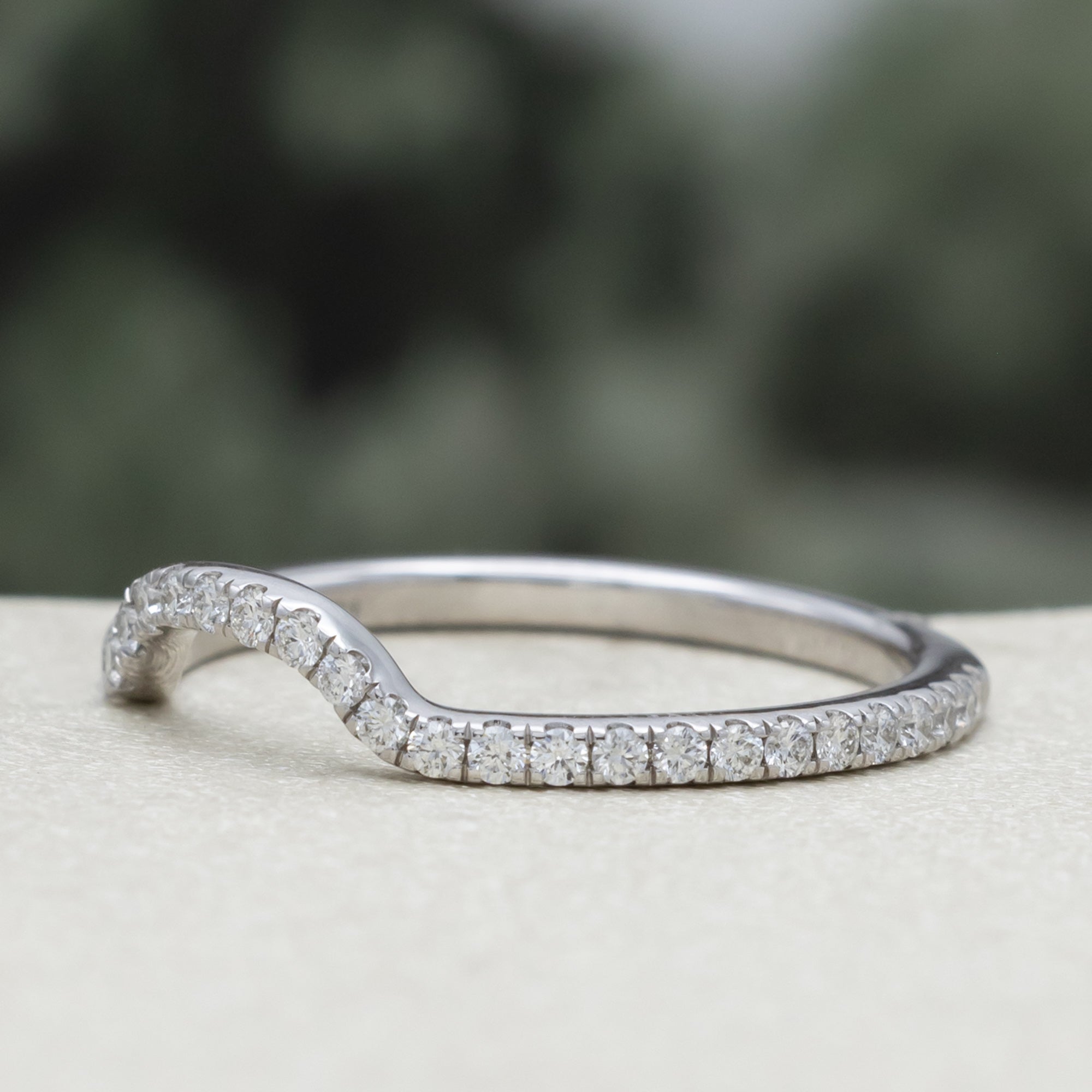 "Merrow" - Contoured Tracer With Diamond Accents-Staghead Designs