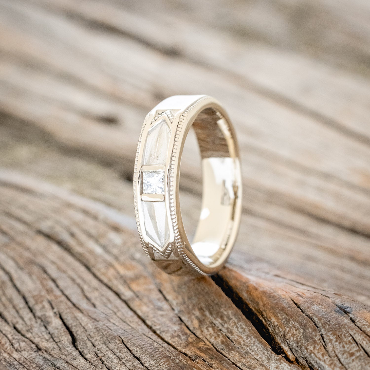 MILGRAIN PATTERN MEN'S ENGAGEMENT RING WITH A DIAMOND ACCENT-5