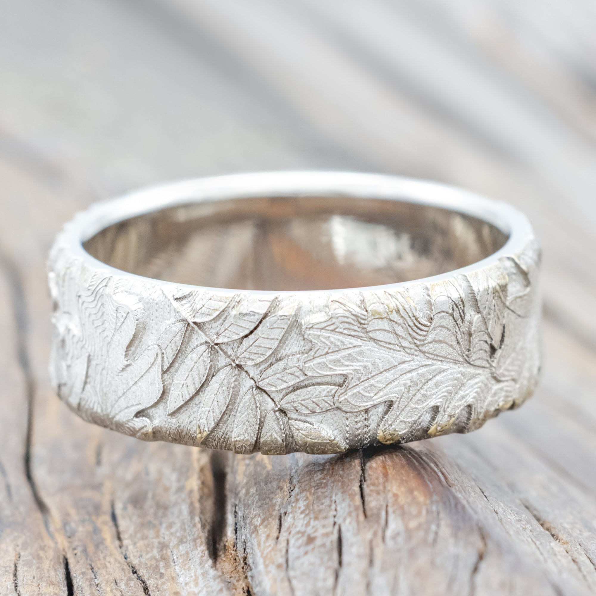 "OAK" - 3D ENGRAVED FOREST-INSPIRED WEDDING BAND-Staghead Designs