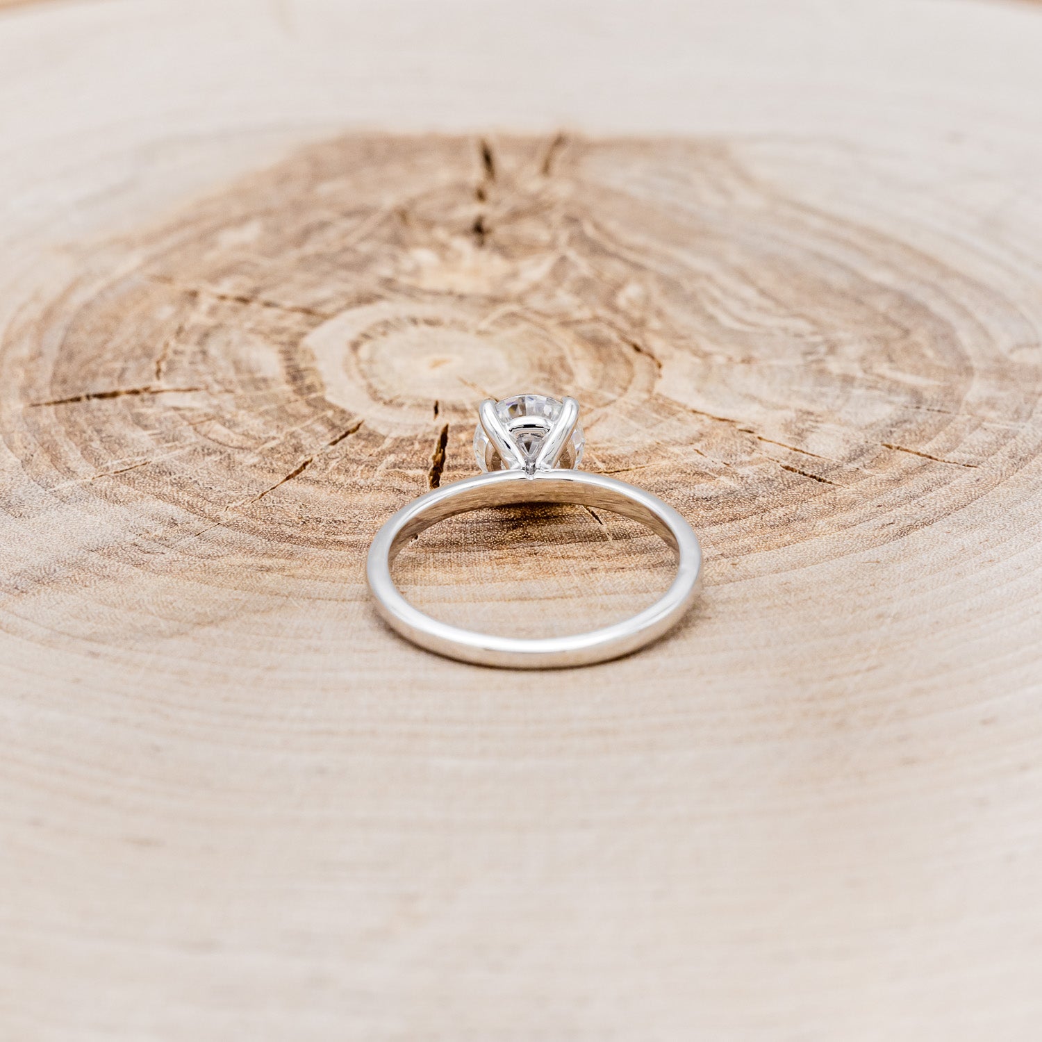 ROUND CUT MOISSANITE SOLITAIRE ENGAGEMENT RING-5