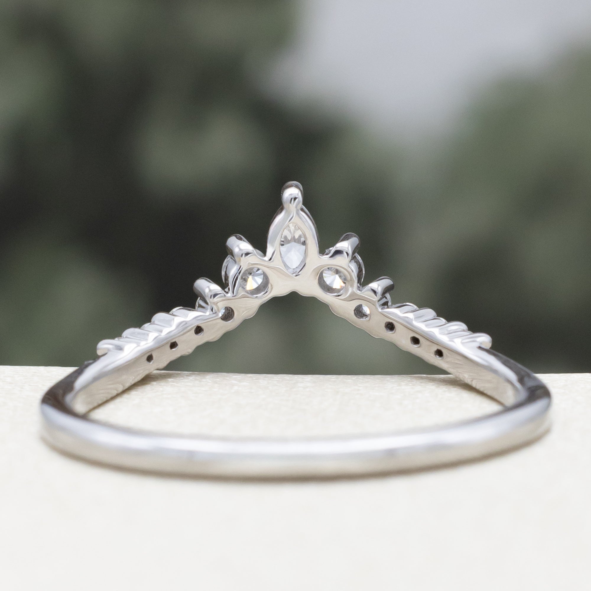 "SAGE" - 14K GOLD TRACER WITH DIAMOND ACCENTS-Staghead Designs