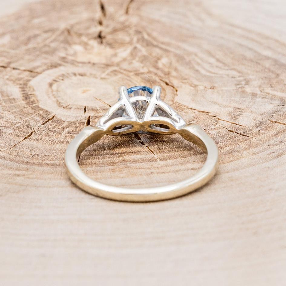"AIFE" - CELTIC KNOT ROUND ENGAGEMENT RING-9