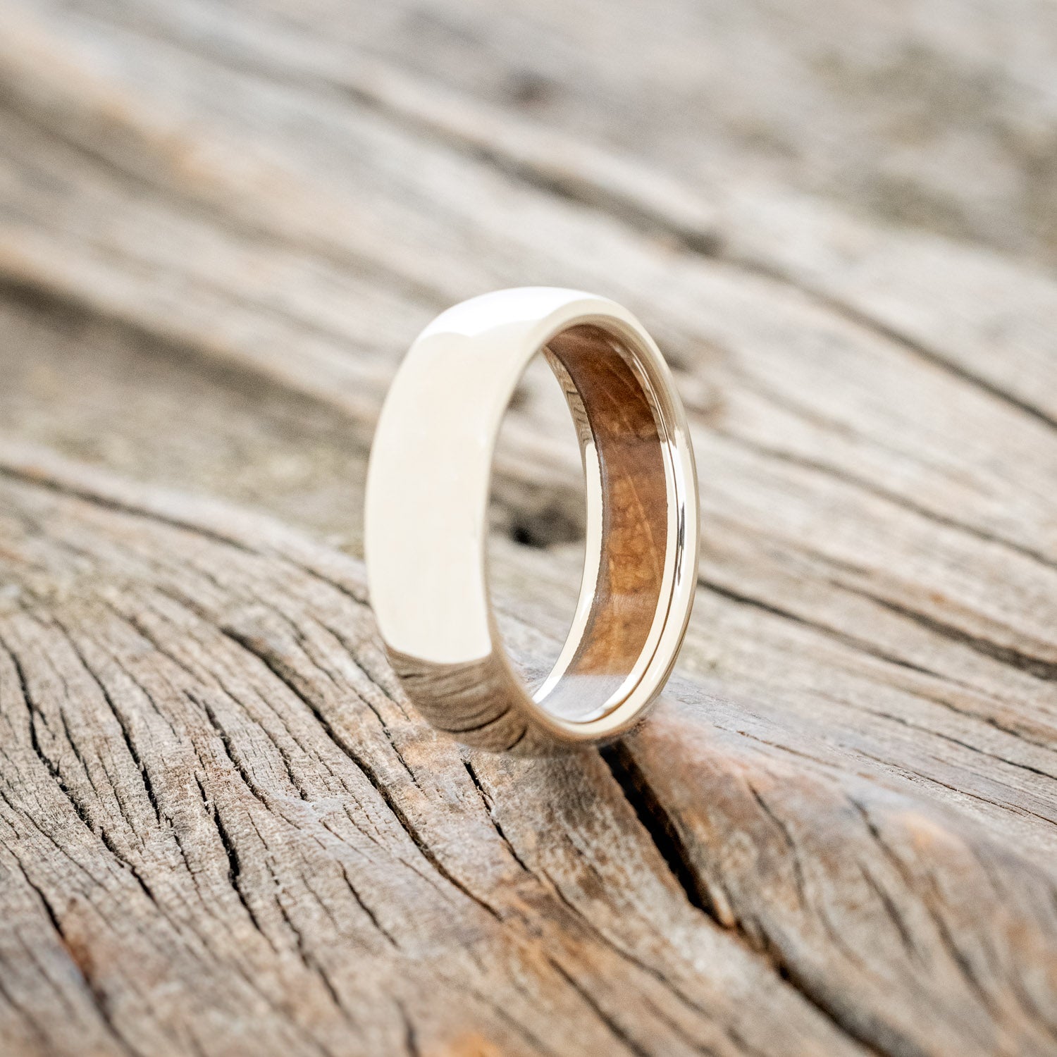 DOMED WHISKEY BARREL LINED WEDDING BAND-4