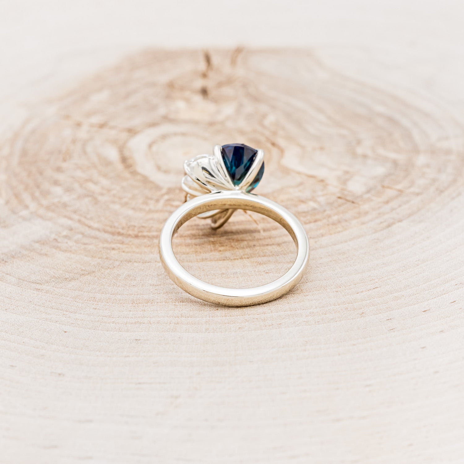 "AMBROSIA" - PEAR-SHAPED LAB-GROWN ALEXANDRITE ENGAGEMENT RING WITH MOISSANITE ACCENTS-5