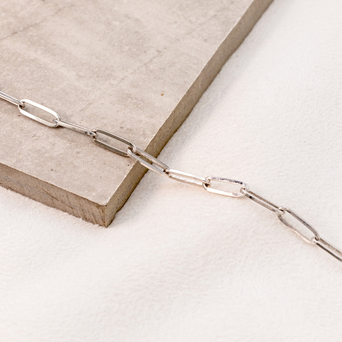 "FOXY" - 14K GOLD PAPERCLIP CHAIN NECKLACE-2