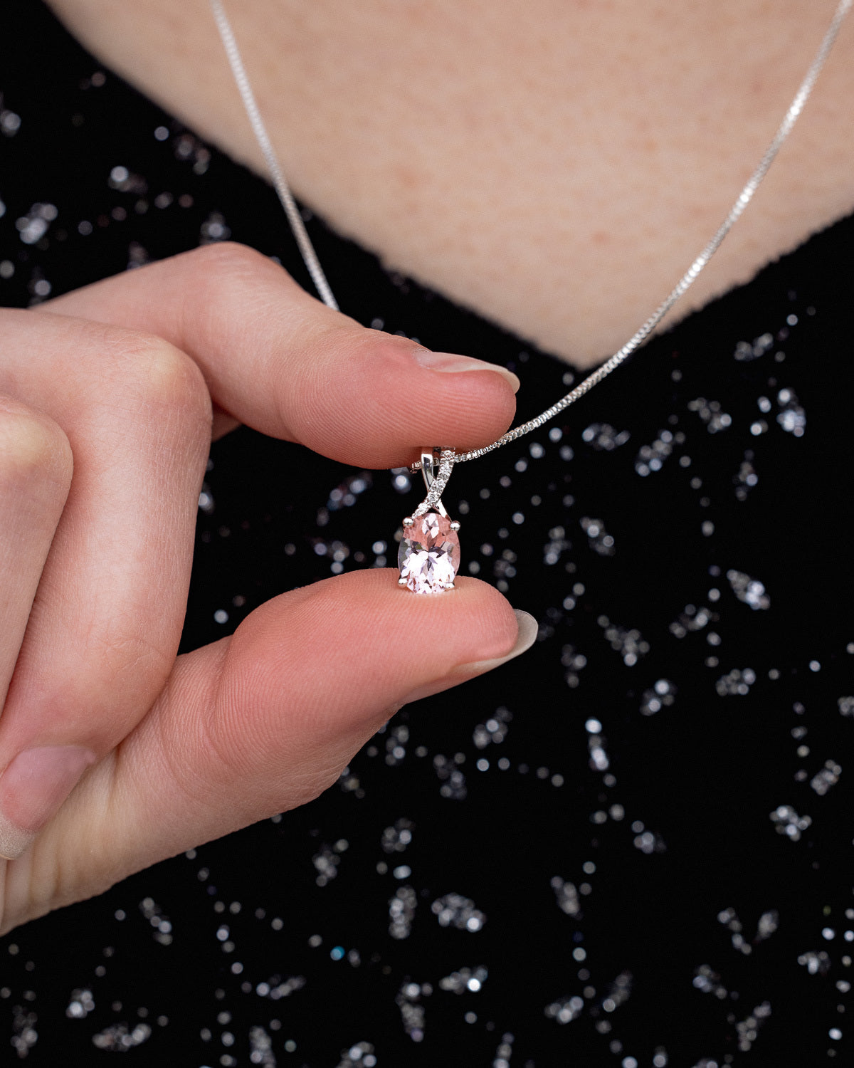 "ROSLYN" - OVAL MORGANITE & DIAMOND ACCENTS PENDANT-2