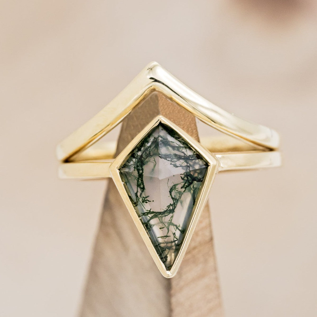 "WILLA" - KITE CUT MOSS AGATE SOLITAIRE ENGAGEMENT RING WITH TRACER-1