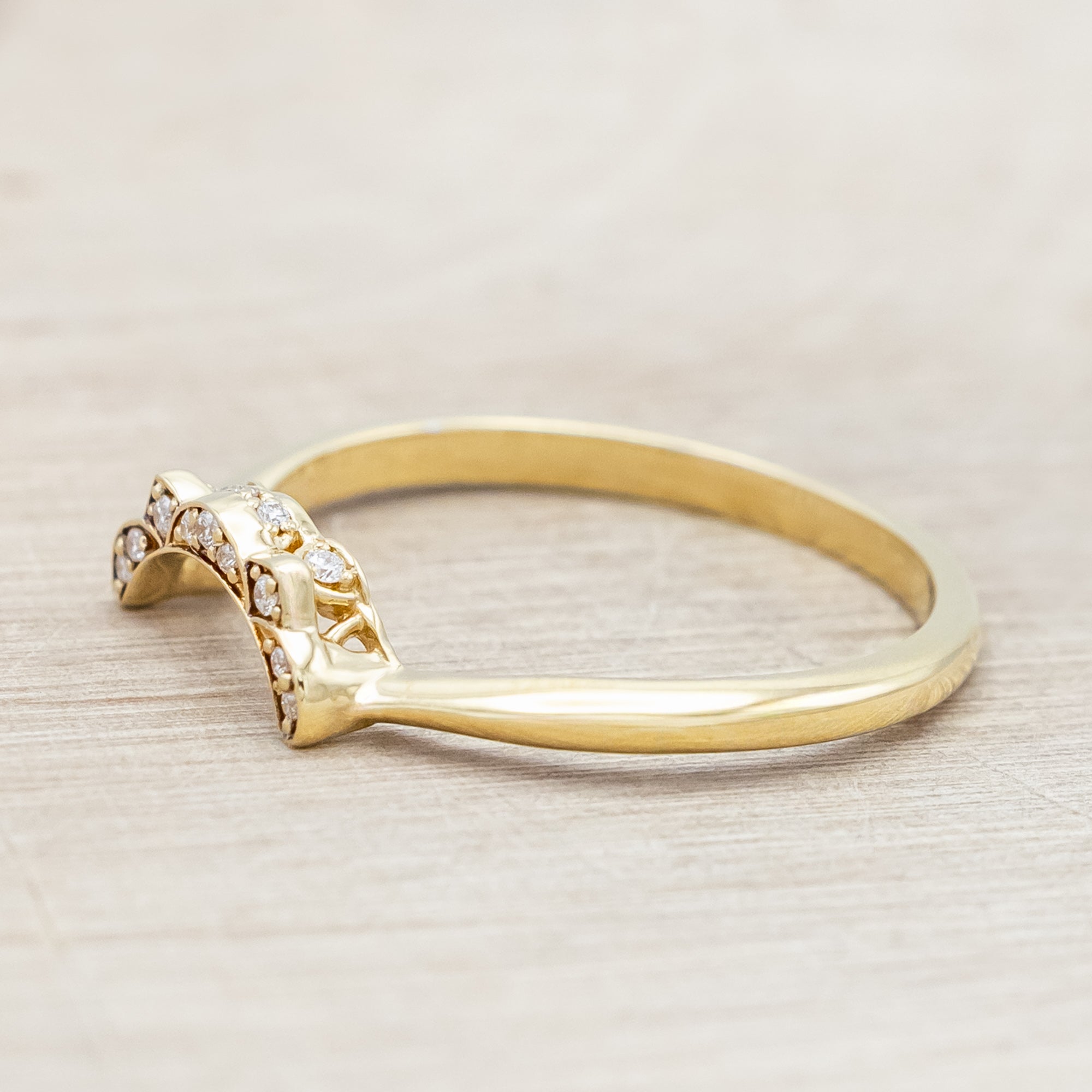 "JANE" - TRACER WITH DIAMOND ACCENTS-Staghead Designs