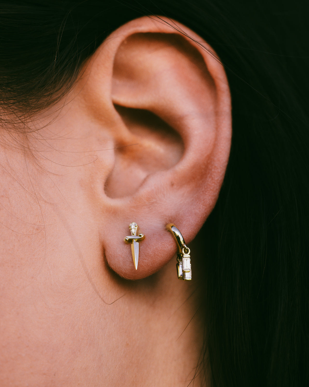 1/5 CTW NATURAL DIAMOND FRINGE HOOP EARRINGS-9