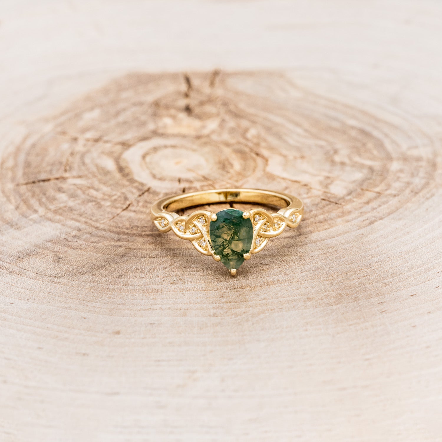 "AIFE" - CELTIC KNOT PEAR MOSS AGATE ENGAGEMENT RING AND TRACER-45